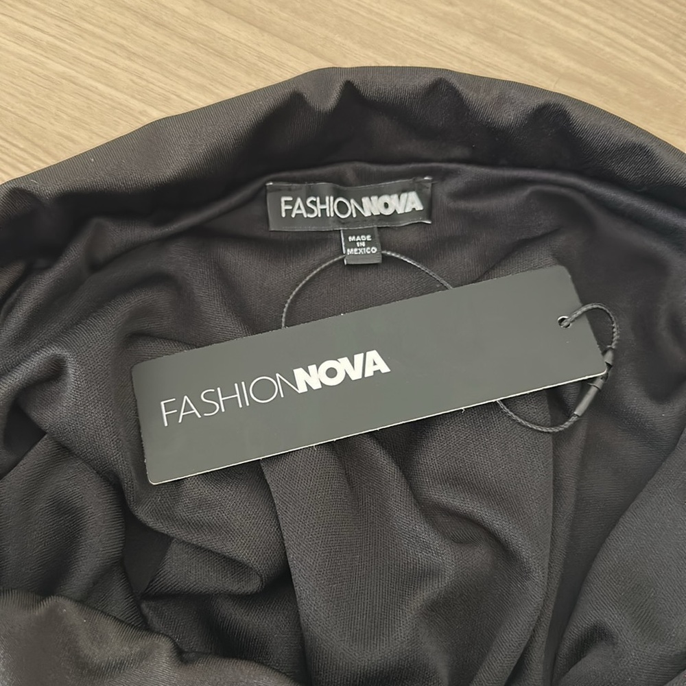 NWT Elegant Black Pencil Skirt - Picture 6 of 7